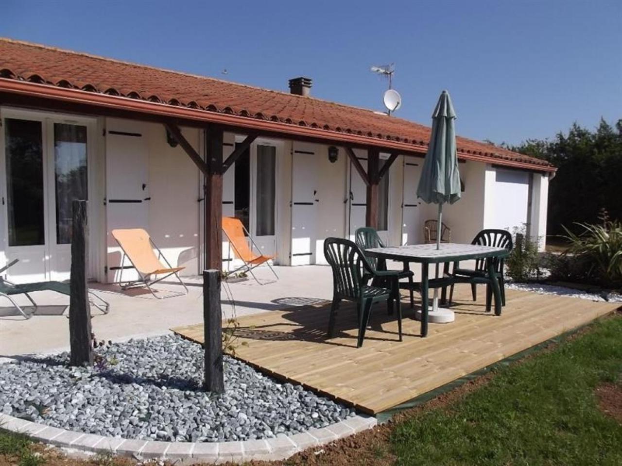 Maison Familiale Avec Jardin, Proche Plages Et Wifi - Fr-1-357-89 La Jonchere Eksteriør bilde
